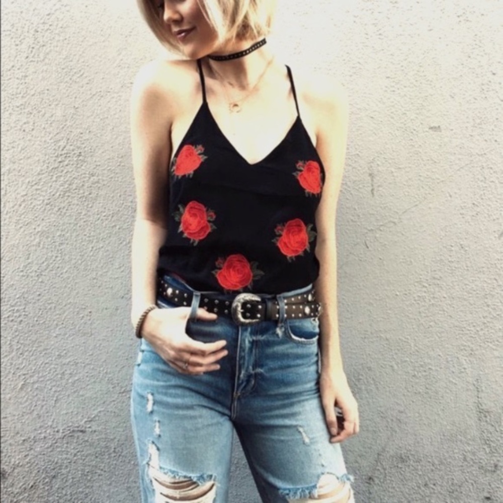 NWT LF Seek Rose Embroidered Tank Top